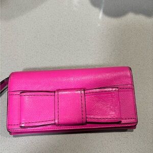 Kate Spade Villabella Ave Mara Large Vibrant Pink Bow Wallet